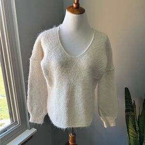 Free People Cream Sweater color cream size S